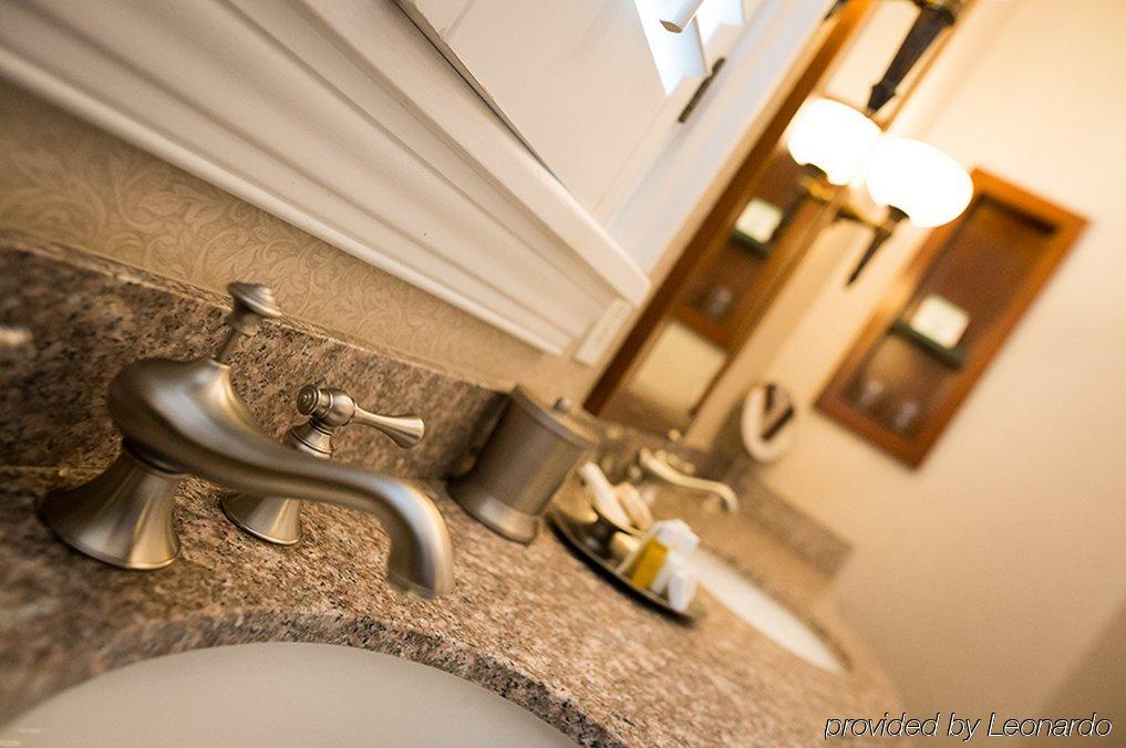 Blennerhassett Hotel Паркърсбърг Екстериор снимка